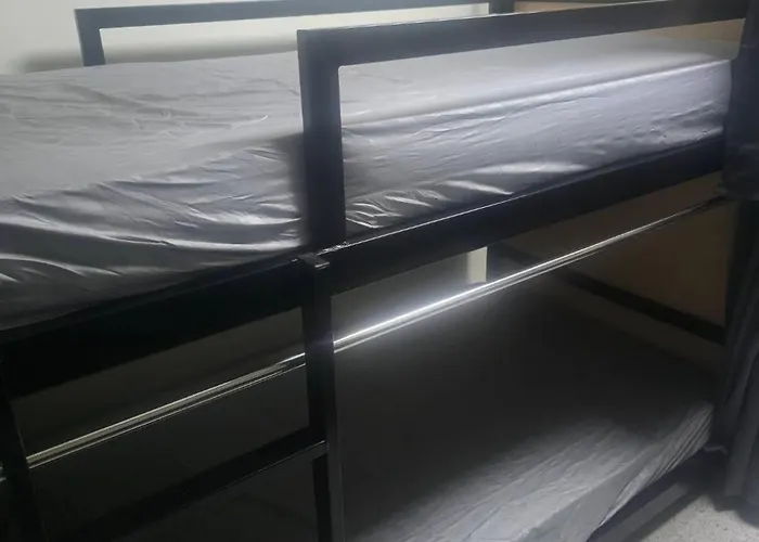 Cozy Hostel *